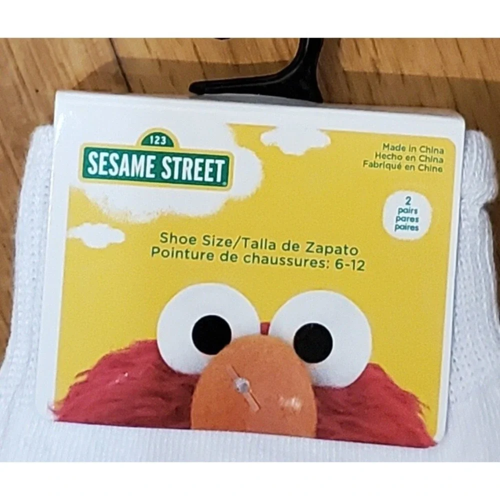 Sesame Street Big Bird & Elmo Crew Socks 2 Pairs New Men's‎